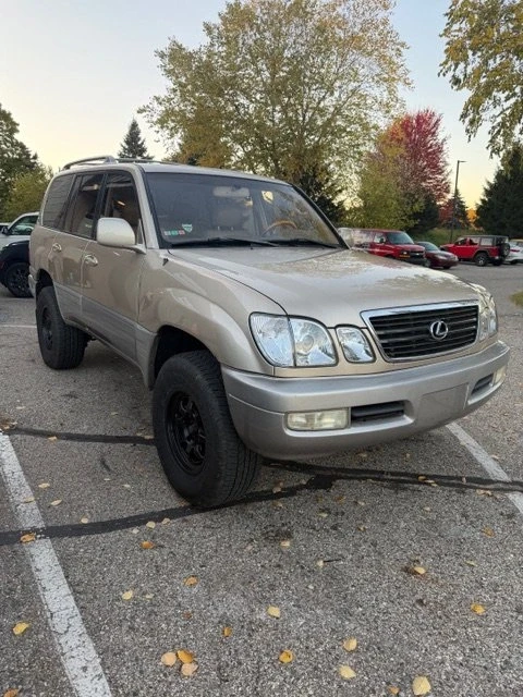 2002 Lexus LX 2nd Gen - Image 2 of 16