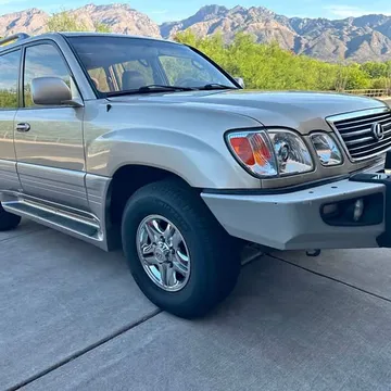 2002 Lexus LX470