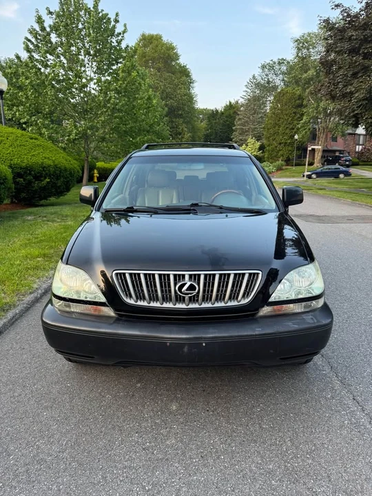 2002 Lexus RX 1st Gen - Image 6 of 11