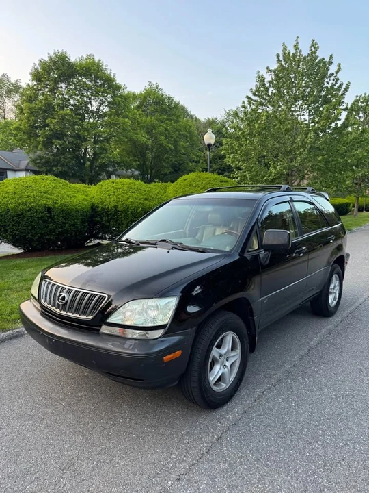 2002 Lexus RX 1st Gen - Image 3 of 11