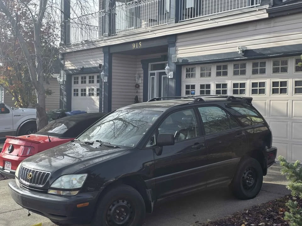 2002 Lexus RX 1st Gen - Image 3 of 9
