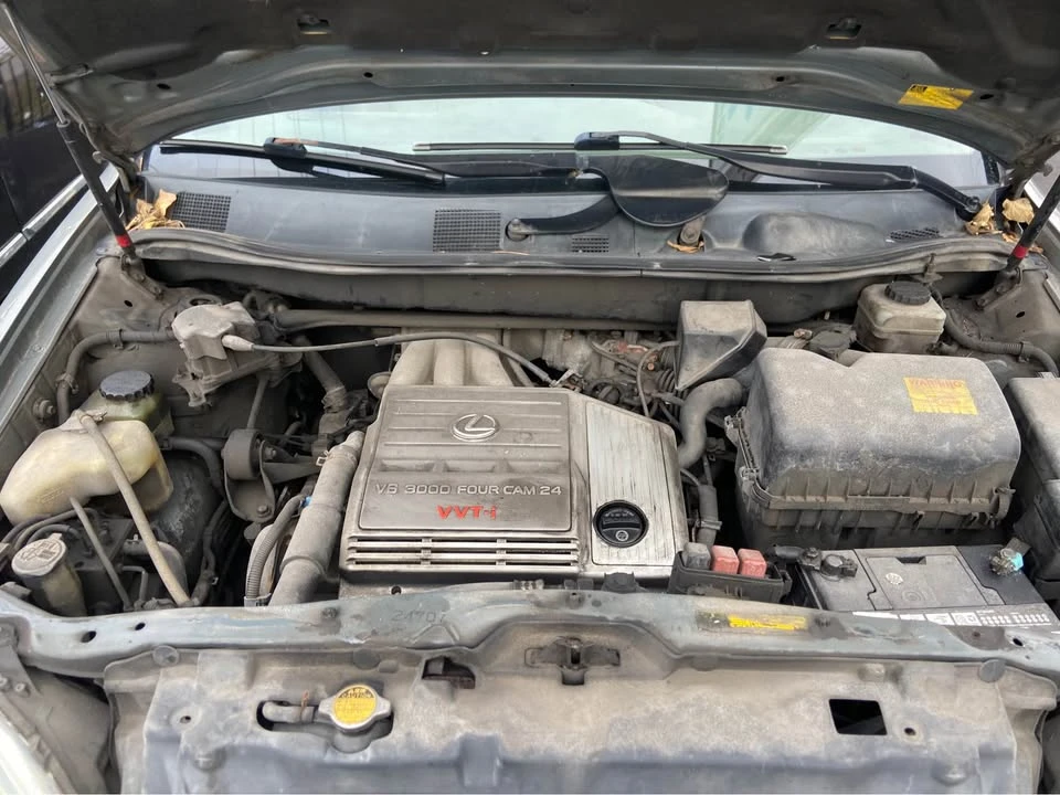 2002 Lexus RX 1st Gen - Image 11 of 12