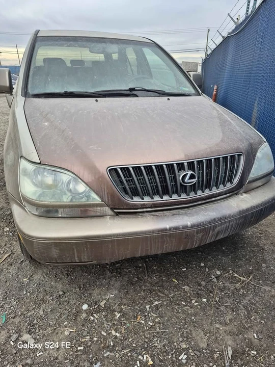2002 Lexus RX 1st Gen - Image 4 of 4