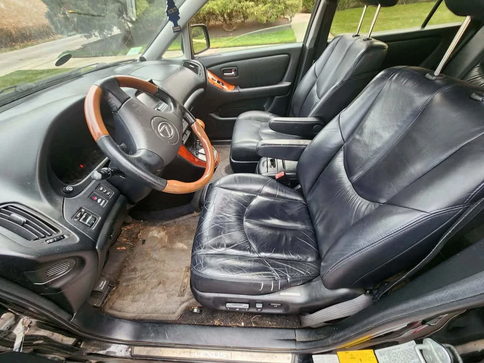 2002 Lexus RX 1st Gen - Image 11 of 11