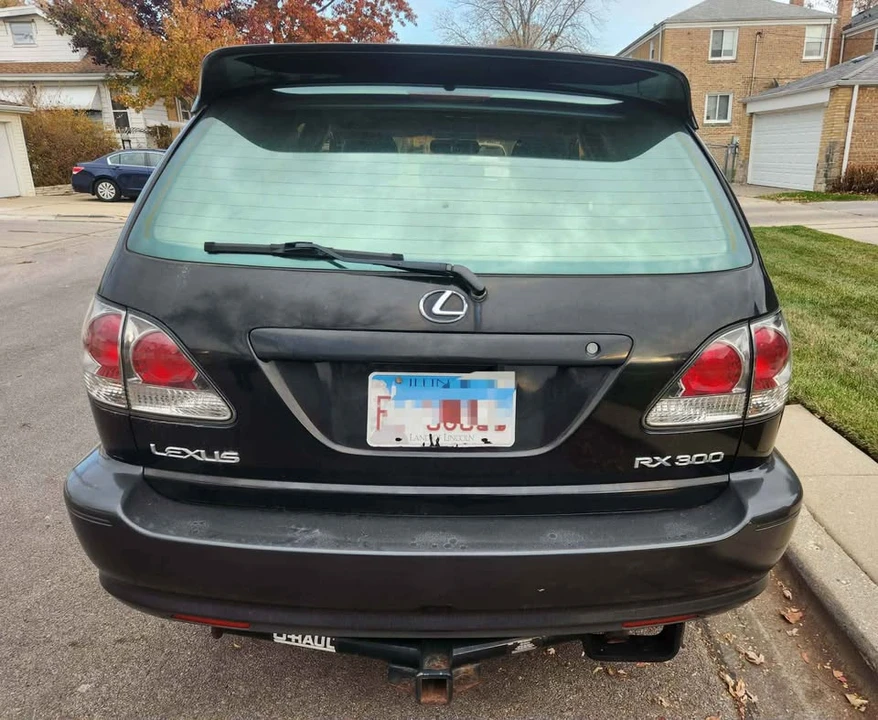 2002 Lexus RX 1st Gen - Image 4 of 11