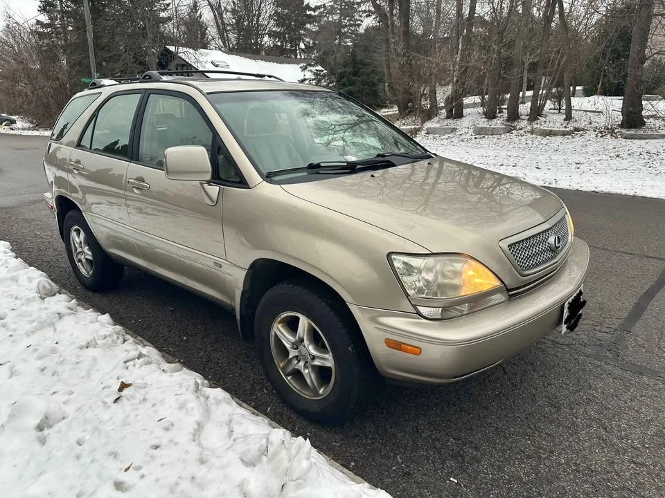 2002 Lexus RX 1st Gen - Image 2 of 8