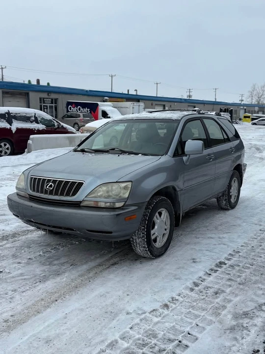 2002 Lexus RX 1st Gen - Image 2 of 11