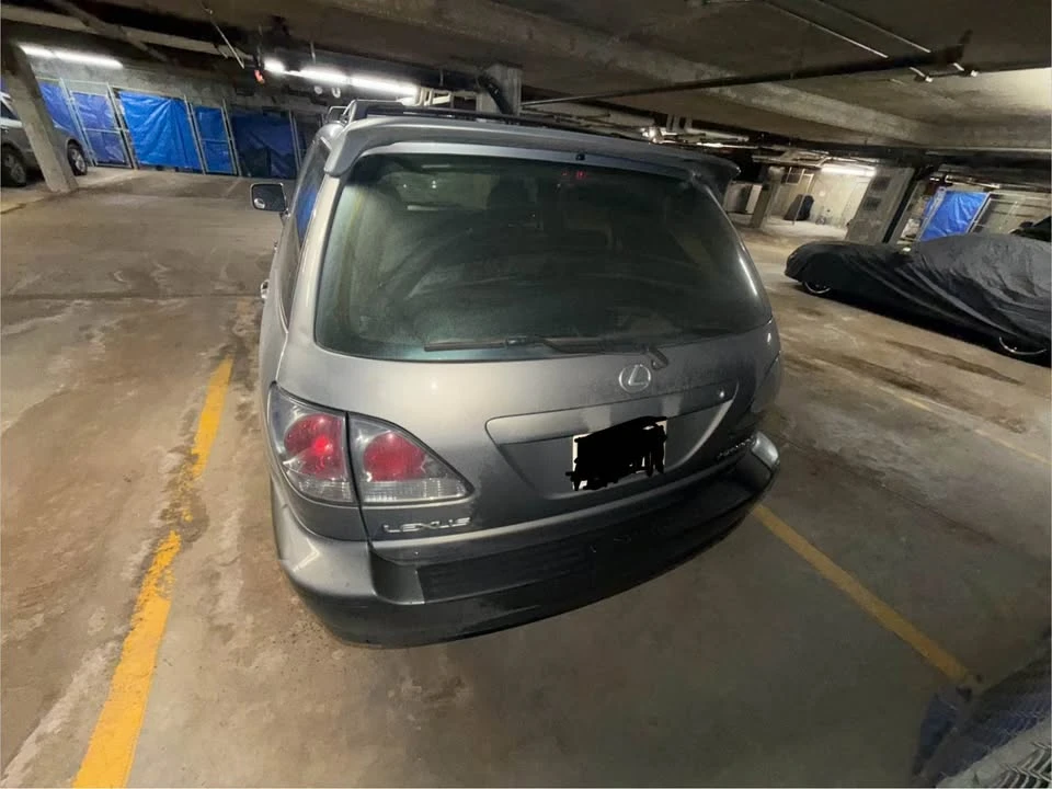 2002 Lexus RX 1st Gen - Image 6 of 8