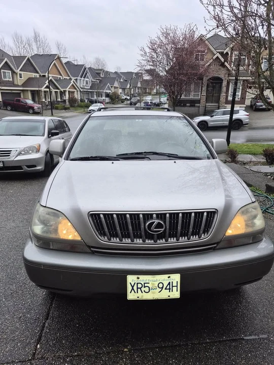 2002 Lexus RX 1st Gen - Image 2 of 5