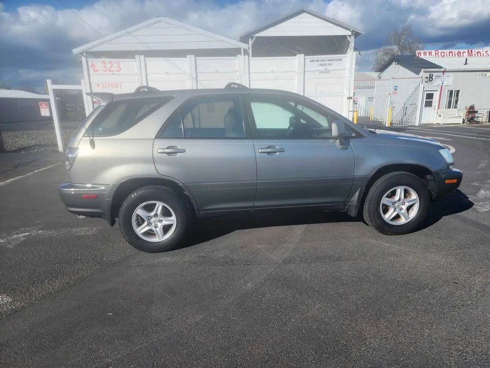 2002 Lexus RX 1st Gen - Image 4 of 6