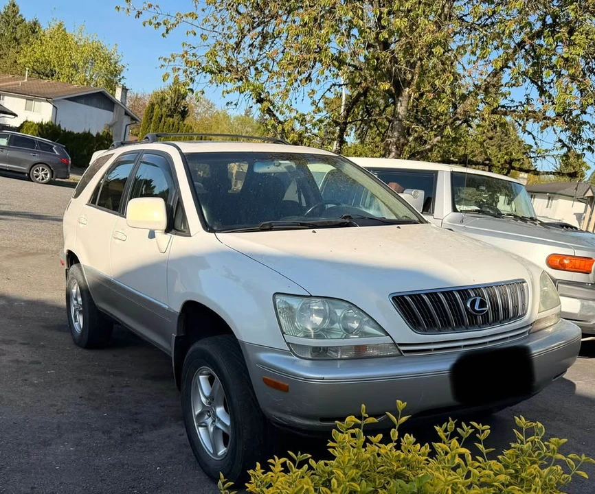 2002 Lexus RX 1st Gen - Image 2 of 7