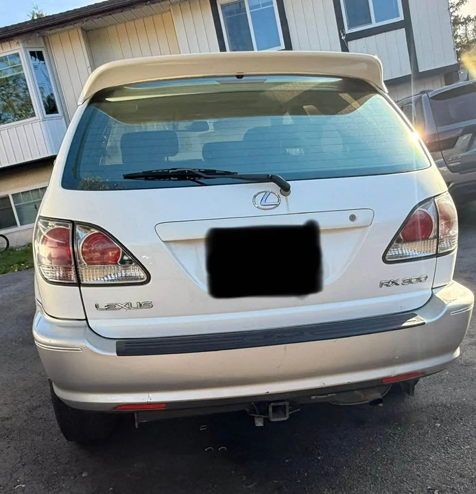 2002 Lexus RX 1st Gen - Image 5 of 7