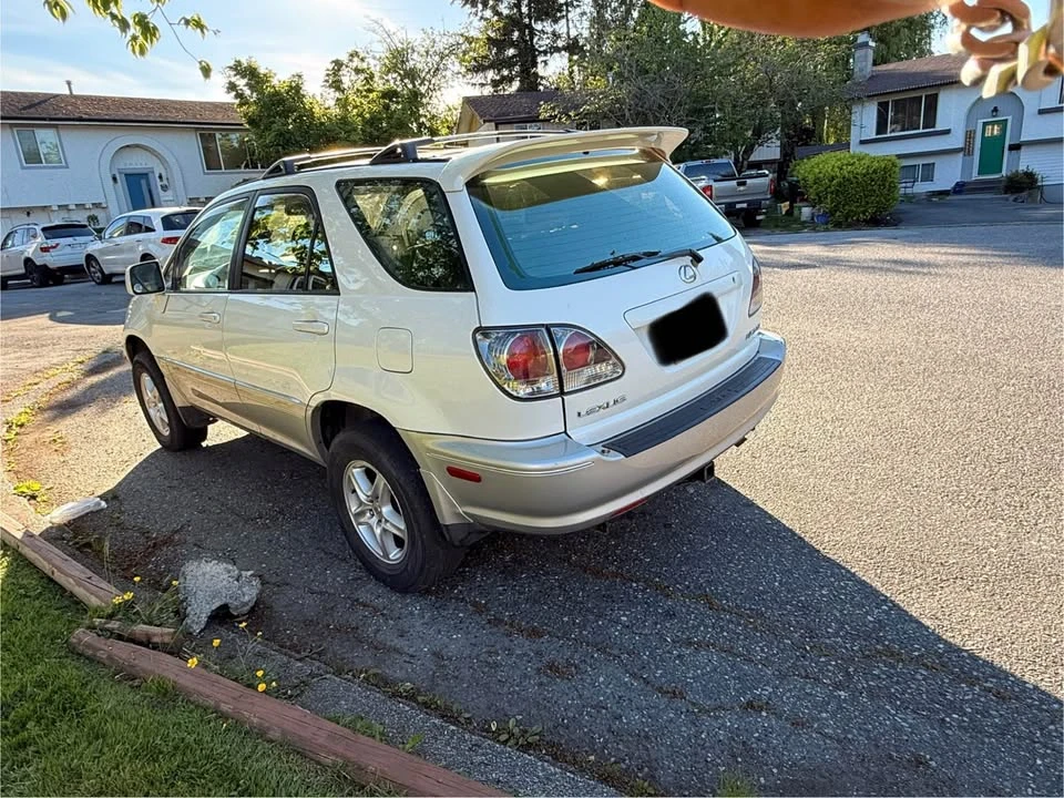 2002 Lexus RX 1st Gen - Image 6 of 8