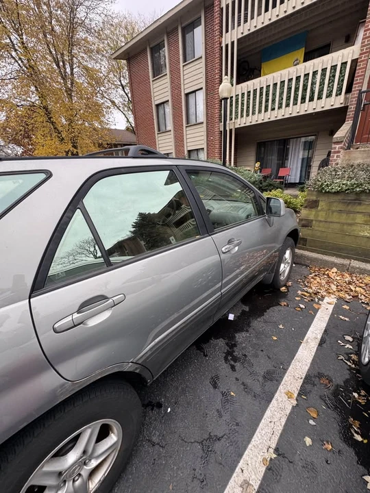 2002 Lexus RX 1st Gen - Image 4 of 17
