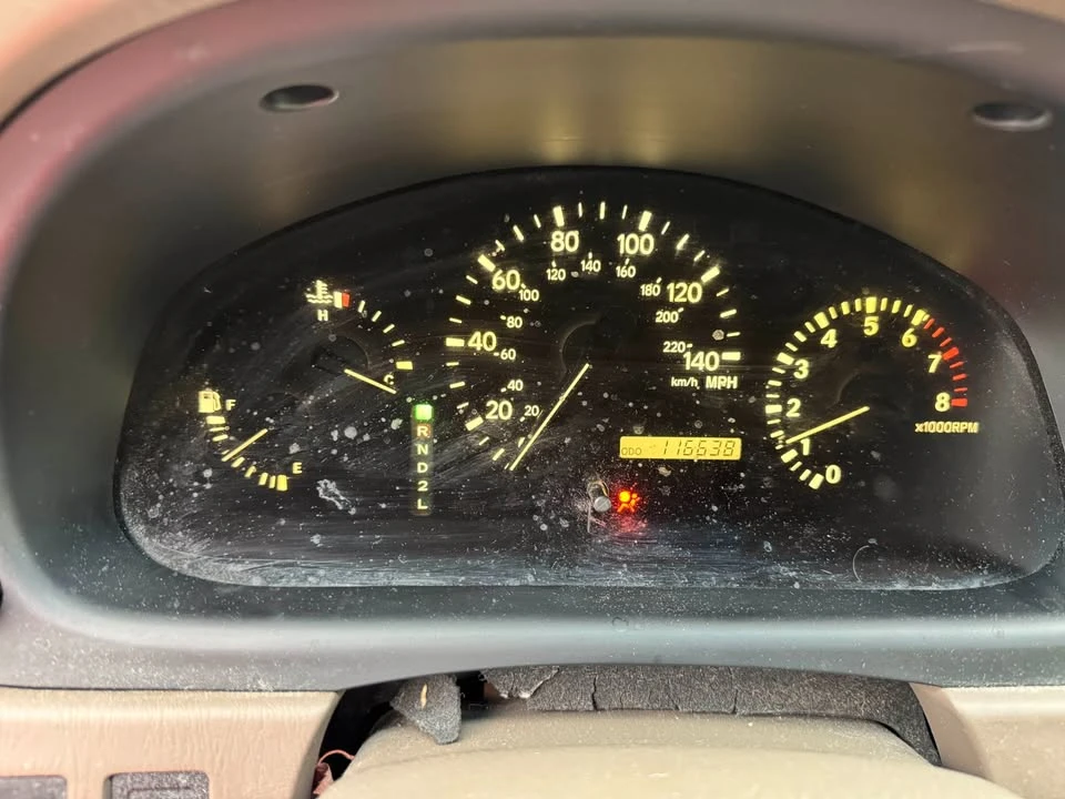 2002 Lexus RX 1st Gen - Image 8 of 17