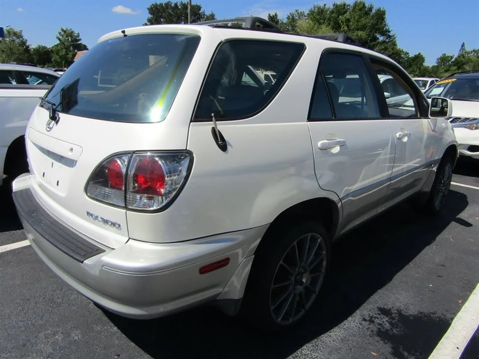 2002 Lexus RX 1st Gen - Image 4 of 14