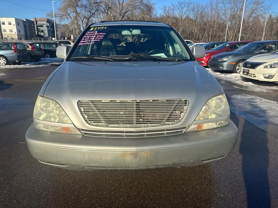 2002 Lexus RX 1st Gen - Image 2 of 11