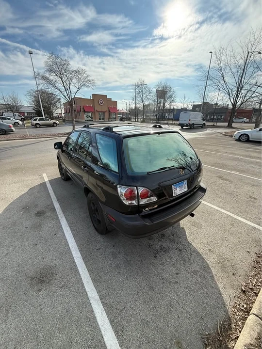 2002 Lexus RX 1st Gen - Image 6 of 14