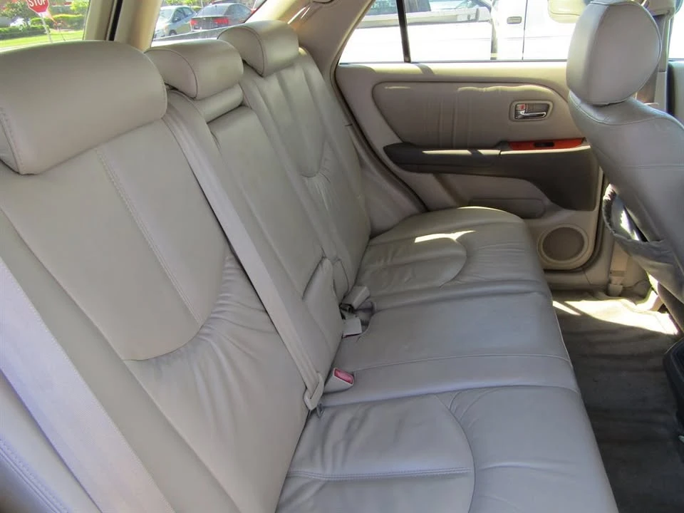2002 Lexus RX 1st Gen - Image 6 of 14