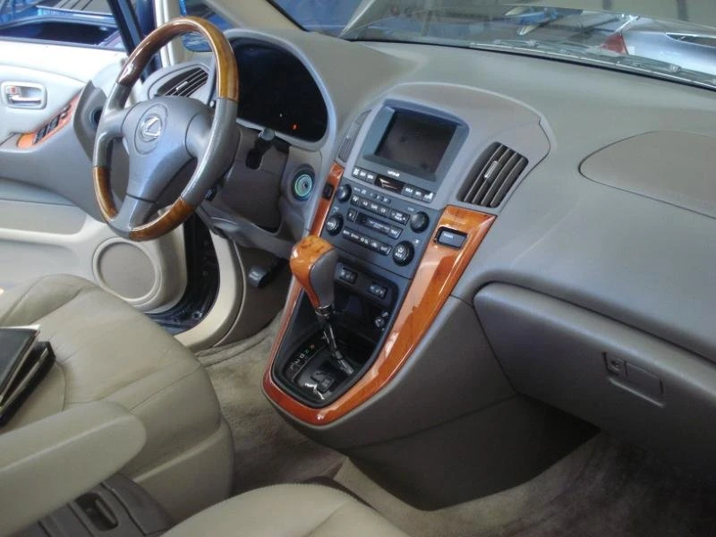 2002 Lexus RX 1st Gen - Image 7 of 20