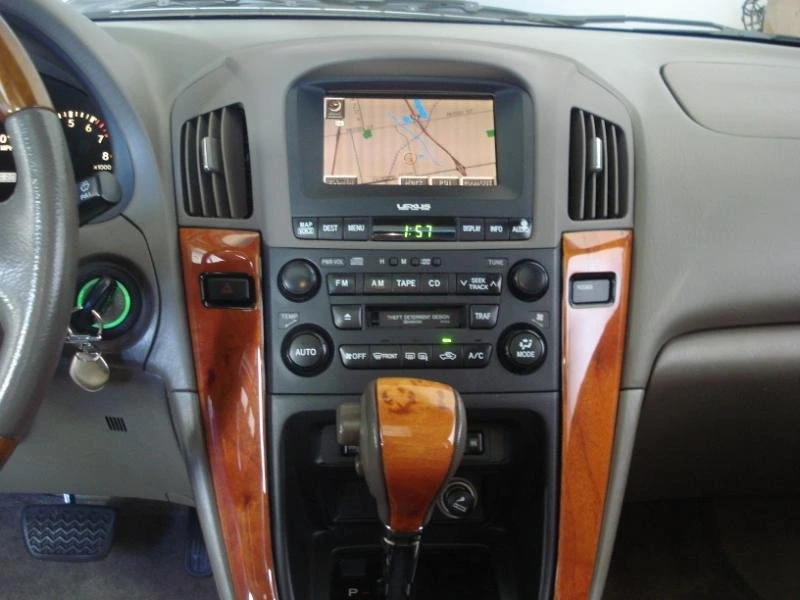 2002 Lexus RX 1st Gen - Image 10 of 20