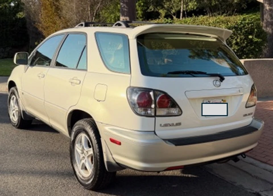 2002 Lexus RX 1st Gen - Image 5 of 7