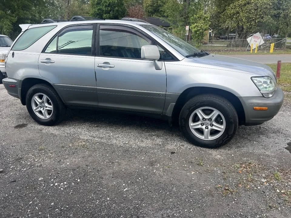 2002 Lexus RX 1st Gen - Image 13 of 16
