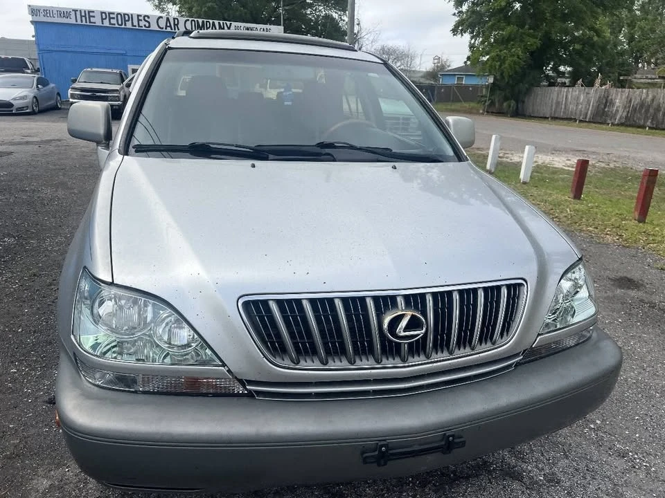2002 Lexus RX 1st Gen - Image 3 of 16
