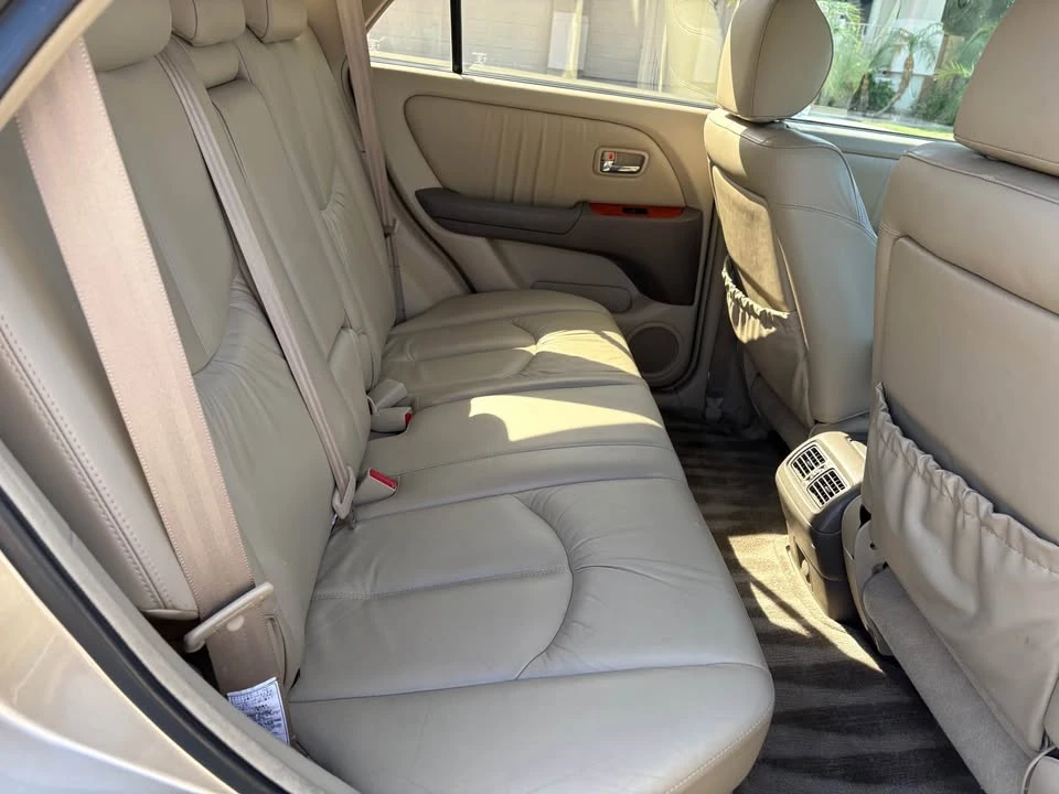 2002 Lexus RX 1st Gen - Image 14 of 17