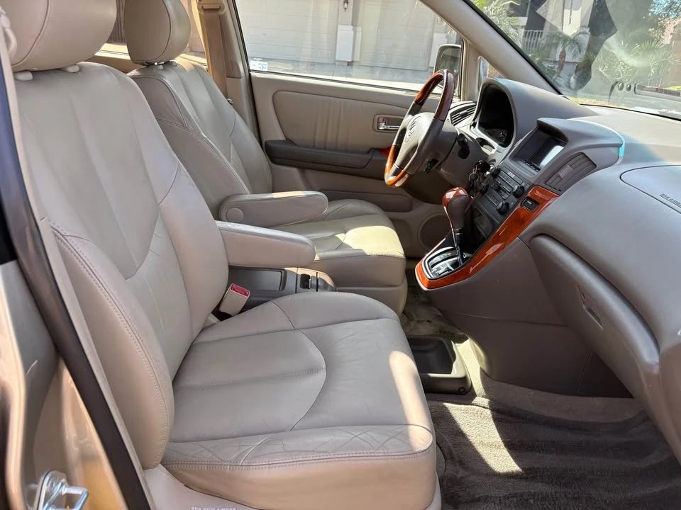 2002 Lexus RX 1st Gen - Image 17 of 17
