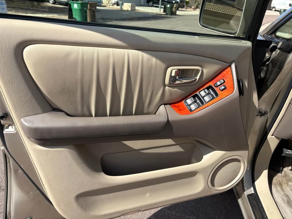 2002 Lexus RX 1st Gen - Image 6 of 17