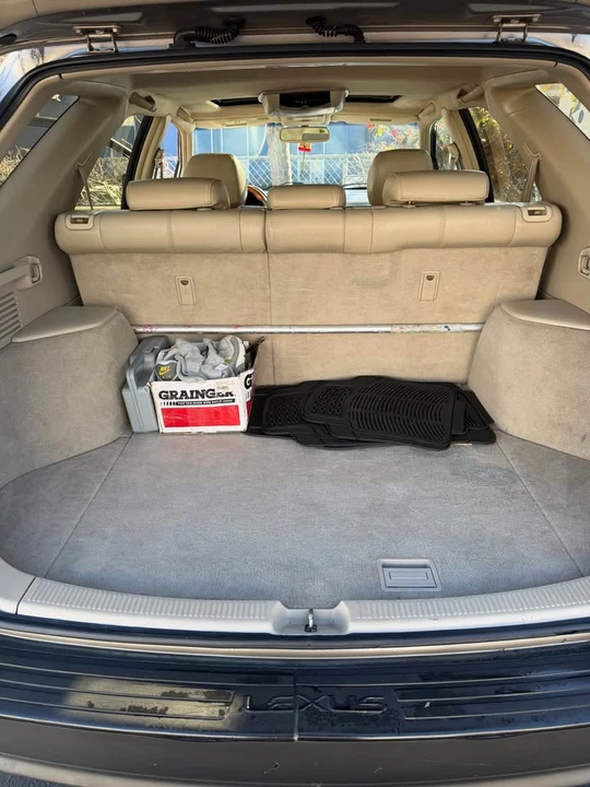 2002 Lexus RX 1st Gen - Image 6 of 7