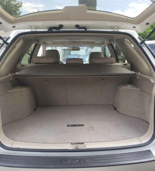 2002 Lexus RX 1st Gen - Image 9 of 14