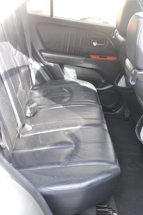 2002 Lexus RX 1st Gen - Image 13 of 20