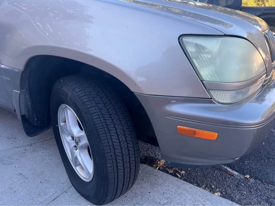 2002 Lexus RX 1st Gen - Image 16 of 19