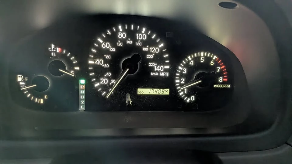2002 Lexus RX 1st Gen - Image 5 of 14