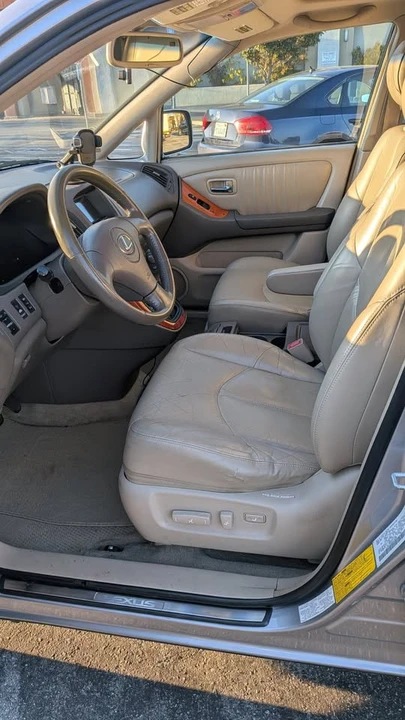 2002 Lexus RX 1st Gen - Image 4 of 14