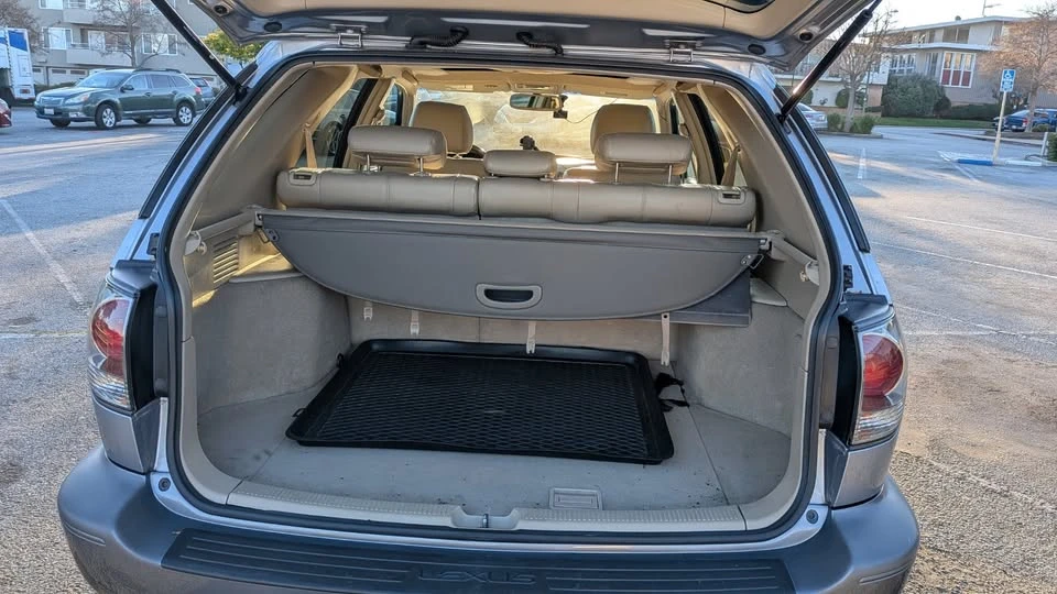 2002 Lexus RX 1st Gen - Image 10 of 14