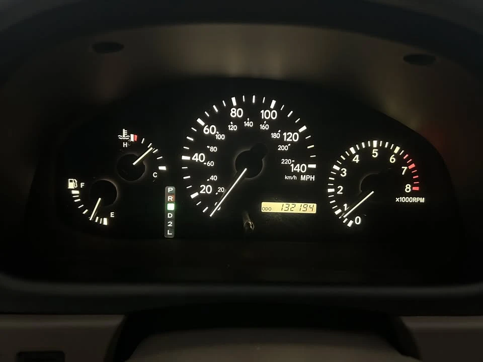 2002 Lexus RX 1st Gen - Image 5 of 20