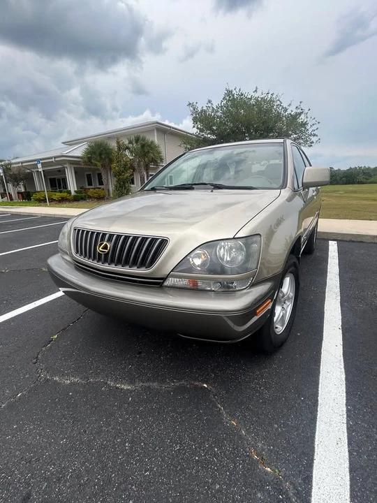 2002 Lexus RX 1st Gen - Image 15 of 20