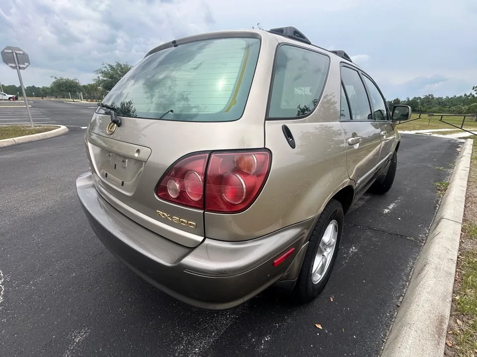 2002 Lexus RX 1st Gen - Image 14 of 20