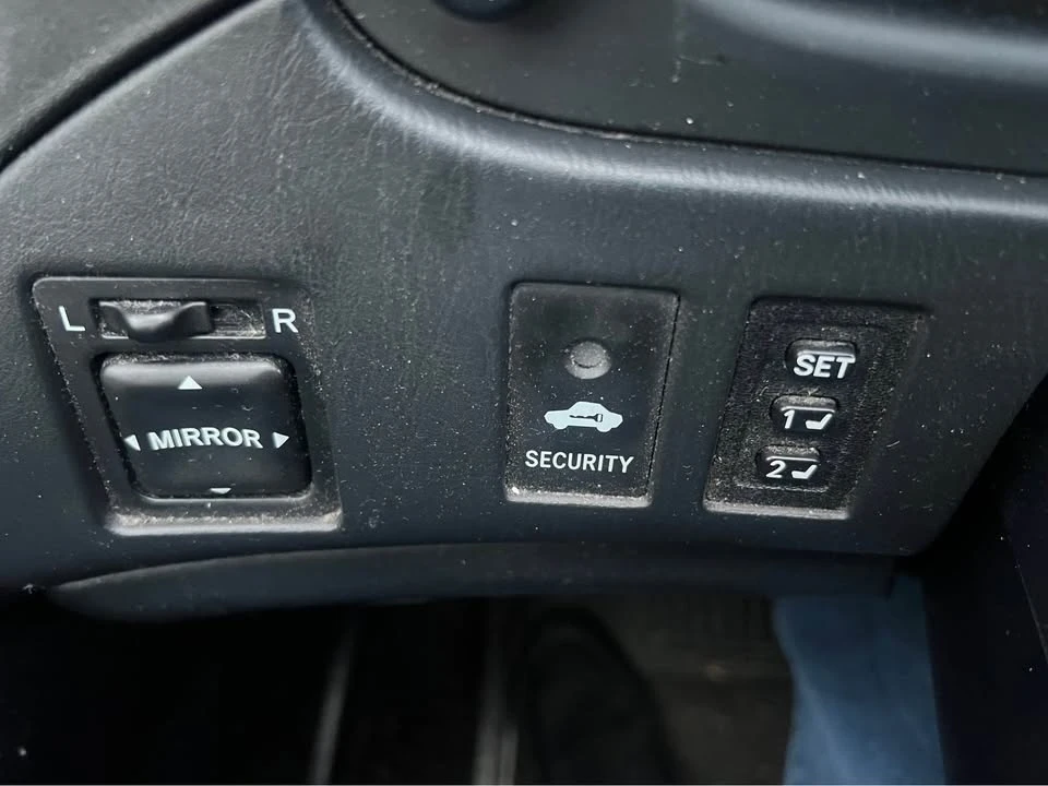 2002 Lexus RX 1st Gen - Image 7 of 11
