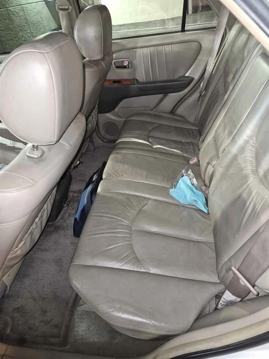 2002 Lexus RX 1st Gen - Image 7 of 10