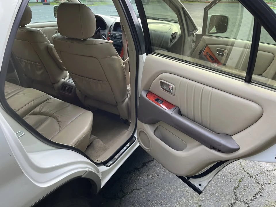 2002 Lexus RX 1st Gen - Image 6 of 18