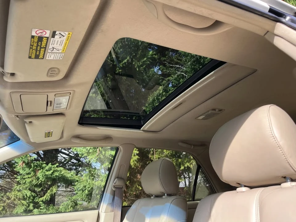 2002 Lexus RX 1st Gen - Image 12 of 18