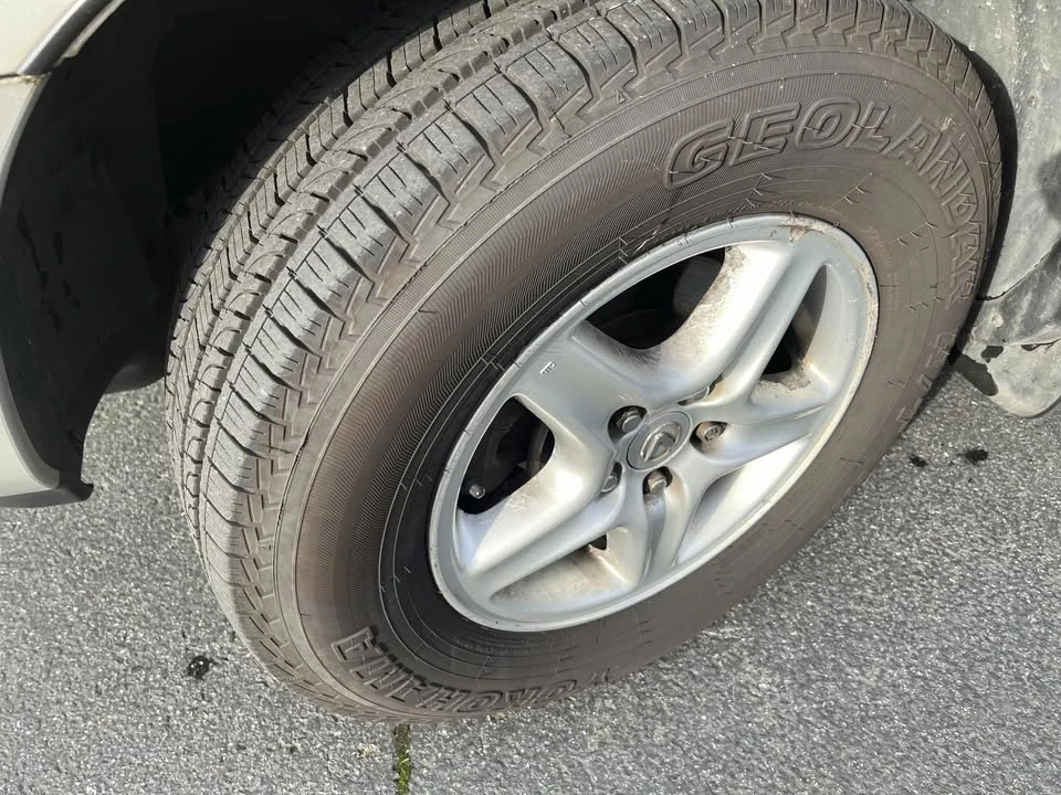 2002 Lexus RX 1st Gen - Image 10 of 11