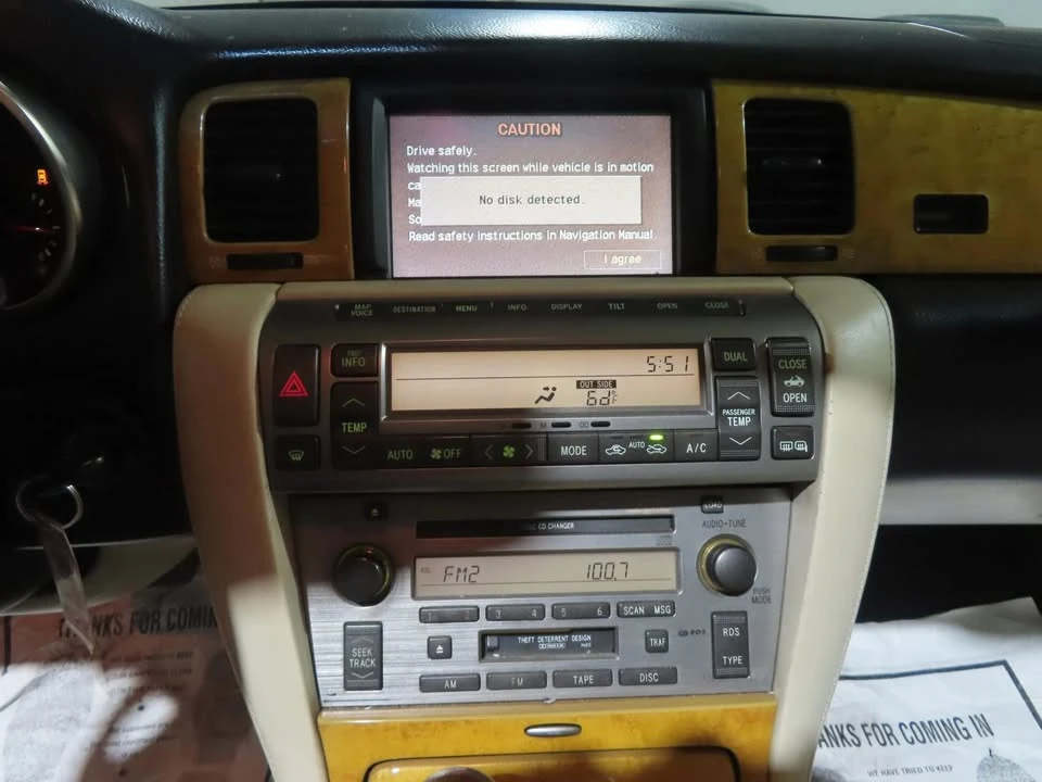 2002 Lexus SC430 - Image 18 of 20