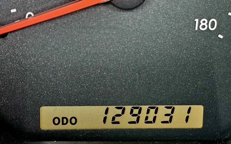 2002 Lexus SC430 - Image 6 of 6