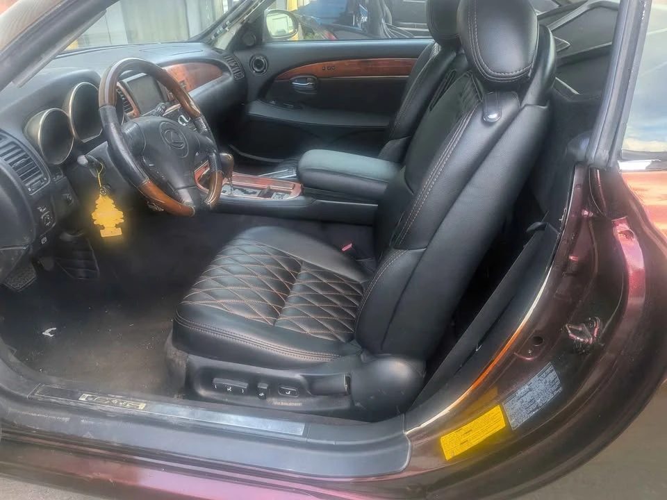 2002 Lexus SC430 - Image 2 of 4