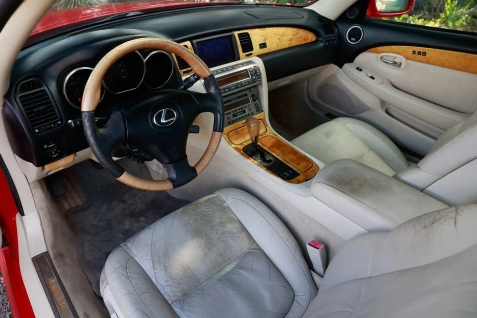 2002 Lexus SC430 - Image 4 of 20